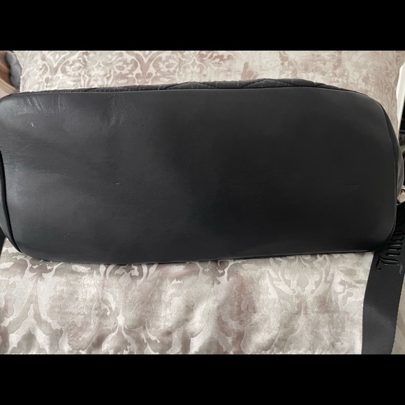 Black Juicy Couture over night bag. In perfect condition. - Picture 3 of 4
